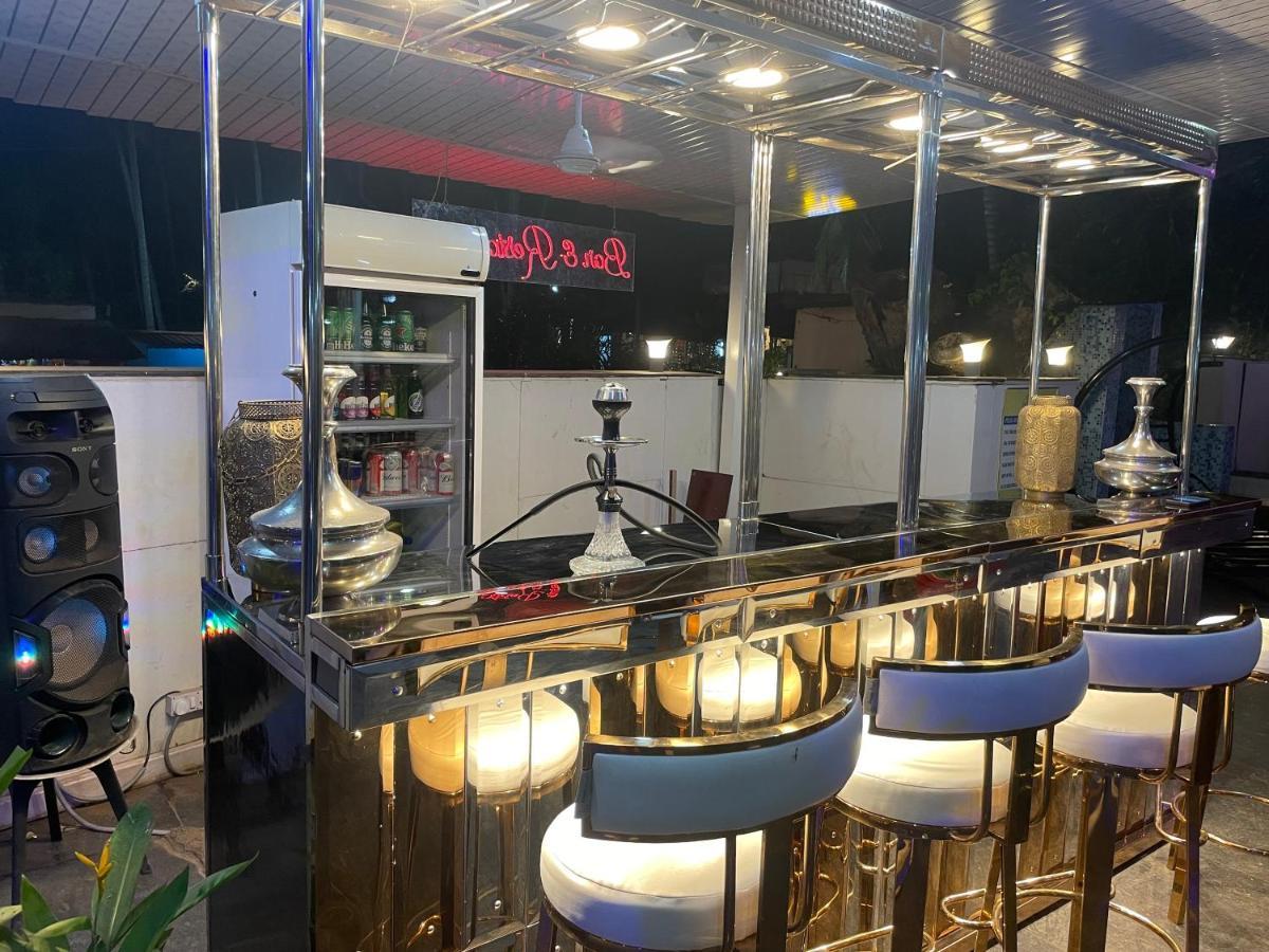 Hotel Goa Continental Arpora Ngoại thất bức ảnh